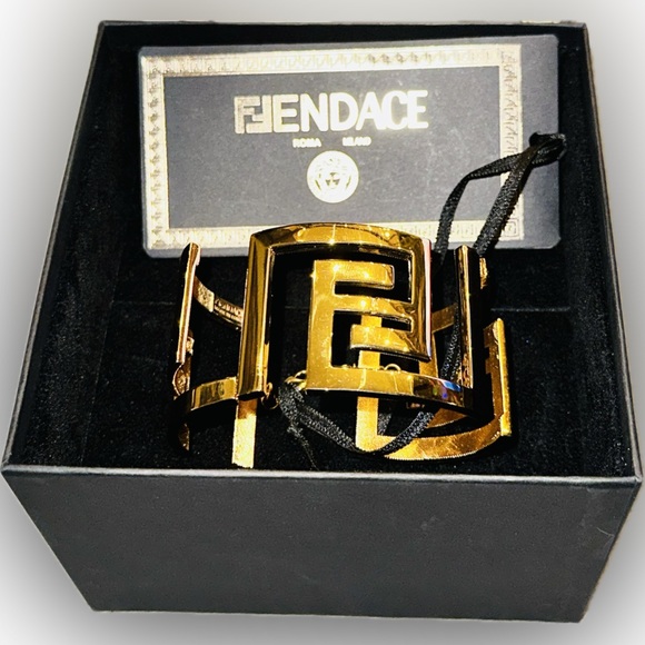 Versace x Fendi: FF Bangle Jumbo Logo Wide Gold Bracelet - Picture 8 of 16